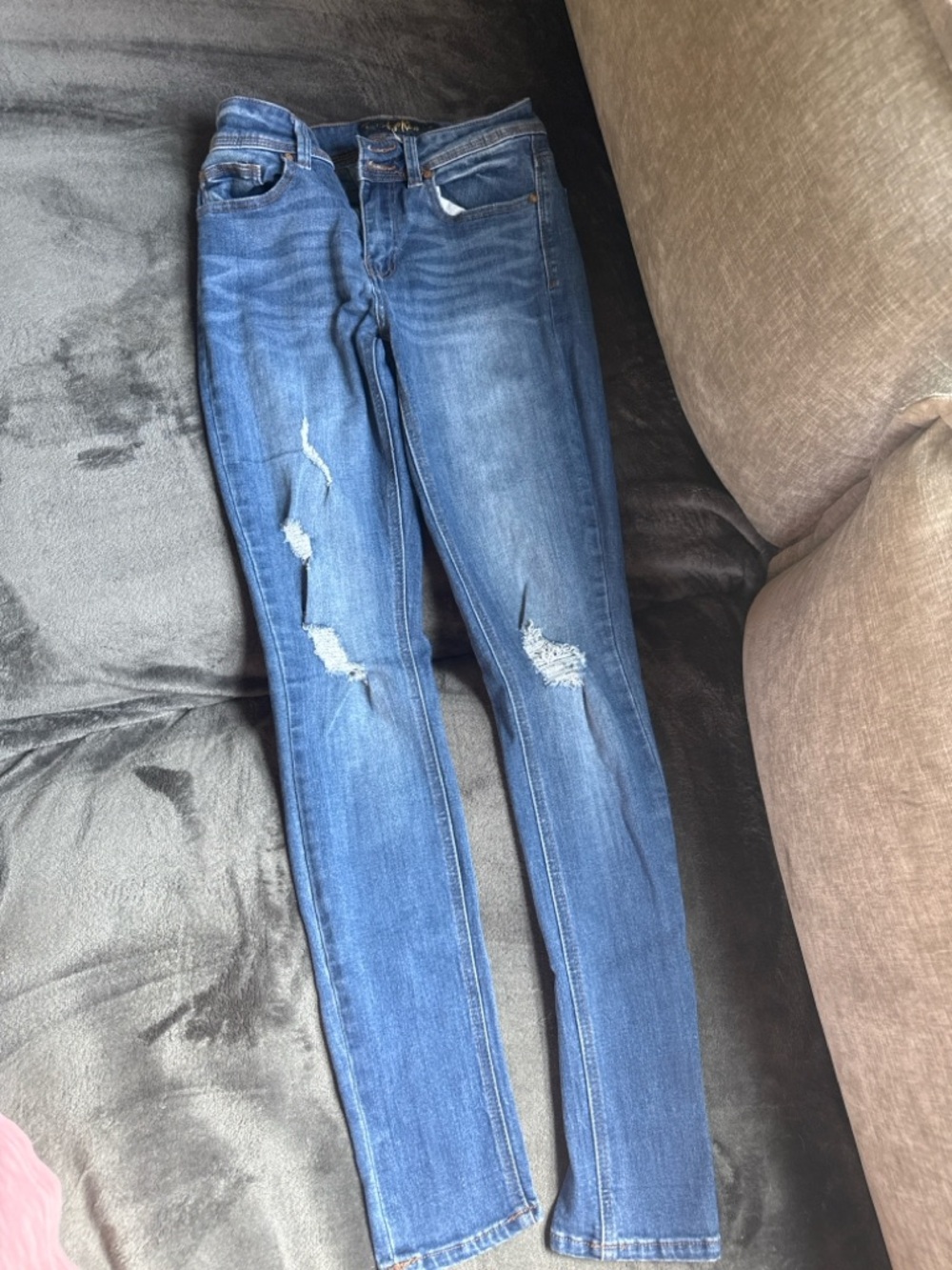 Indigo Rein Women’s Jeans Size 5 (27) – Great Condition